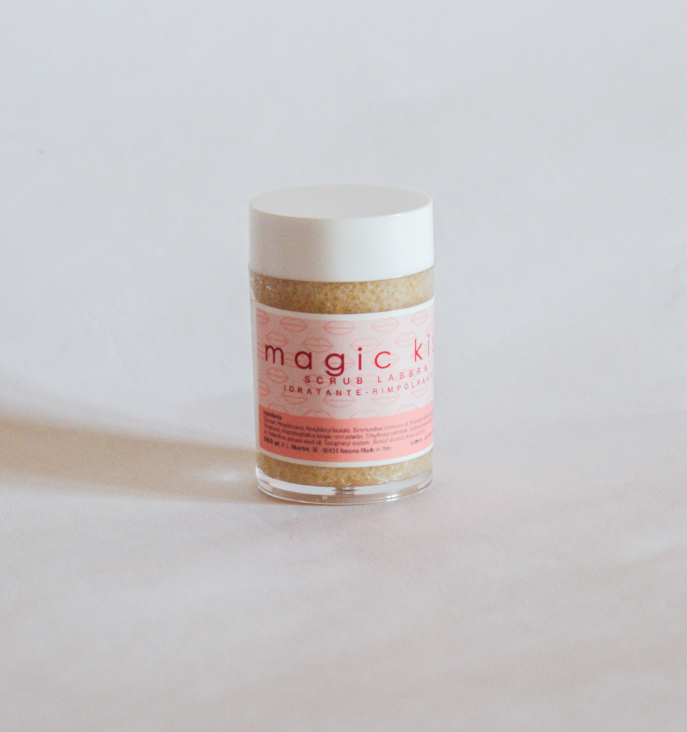 MAGIC KISS - SCRUB LABBRA